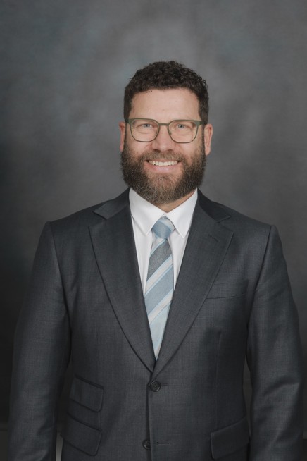 Etienne  Botha SC
