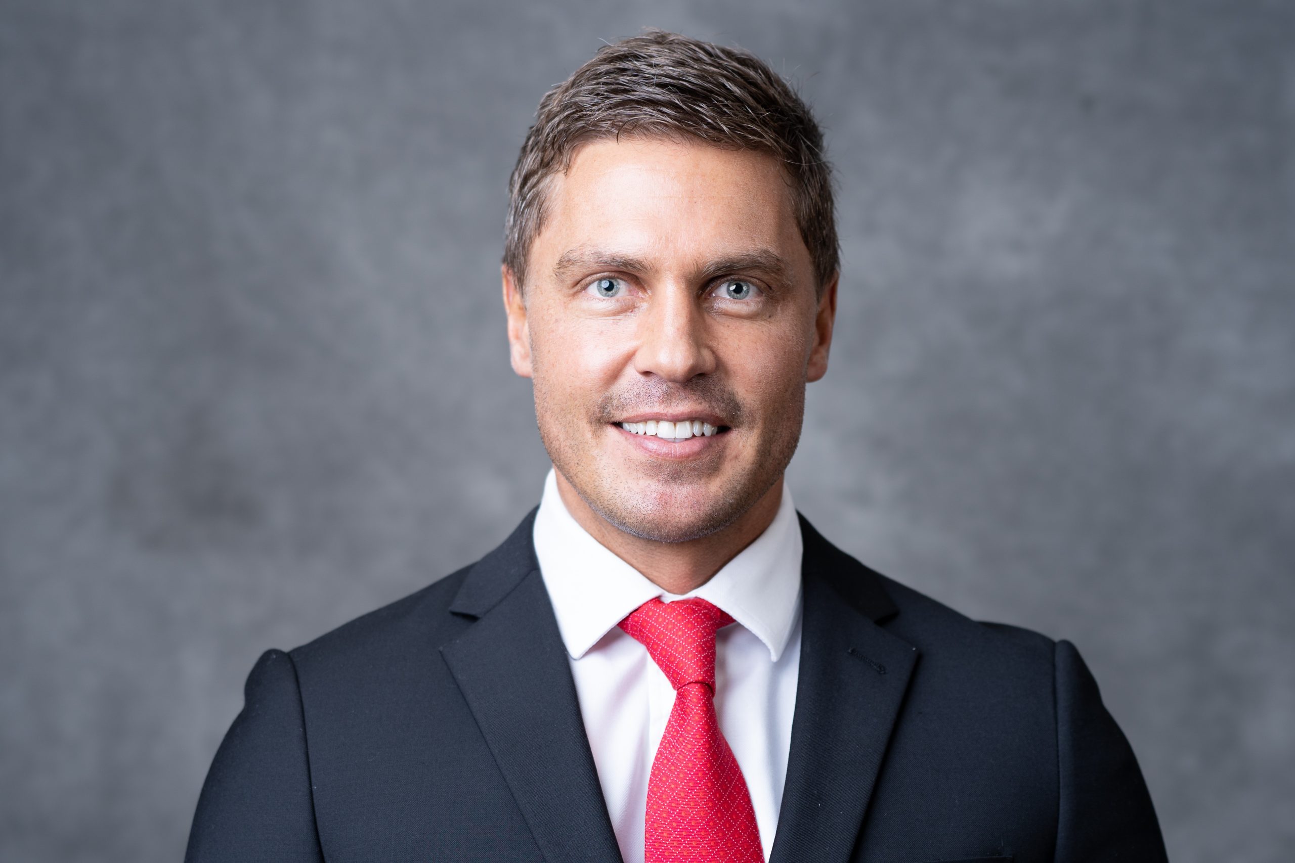 Van Heerden DJ